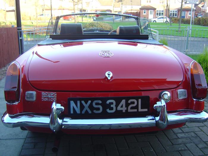MY LOVELY MGB CLEANED AND READY FOR PLENTY SUMMER FUN!!!